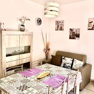 Exclusive Use - Uso Esclusivo - La Maison De Famille - Entire House - Intera Casa - With Kitchenette - Con Cucinino - With Washing Machine - Con Lavatrice - Free Public Parking In Front Of The House - Parcheggio Pubblico Gratuito Difronte Casa Appartamento
